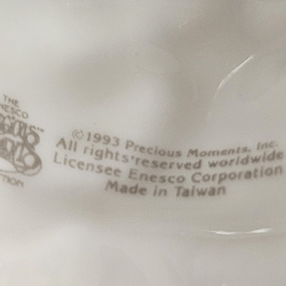 Precious Moments 1993 Peace on Earth Bell Ornament - Picture 6 of 6
